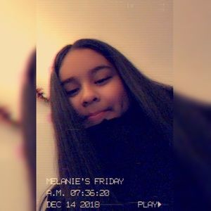 Meet your Posher, Melanie